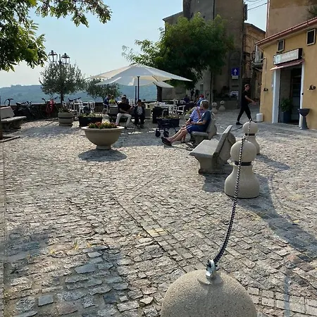 Bed & Breakfast Cleto: Un Paese Due Castelli Cleto